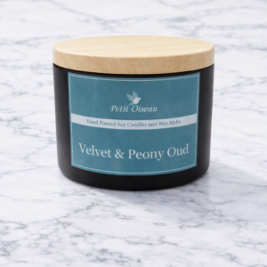 Velvet & Peony Oud 155g Candle