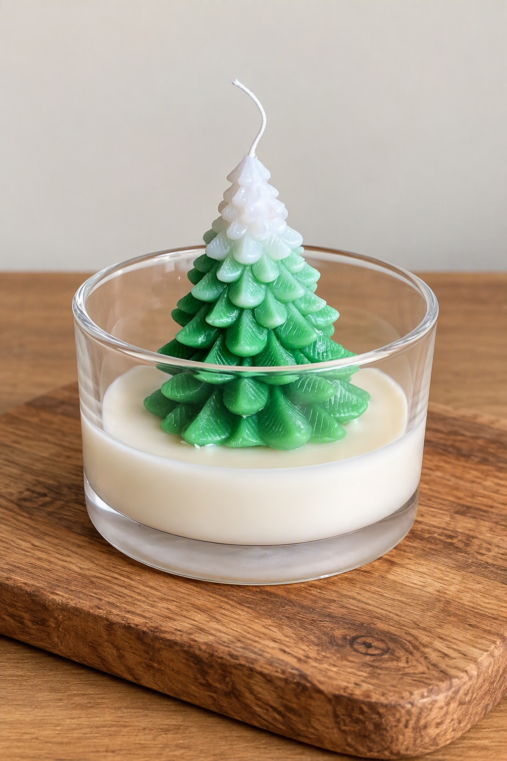 Christmas tree candle and 50 CL clear vessel